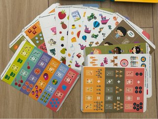 Juego educativo Diset: sílabas y números