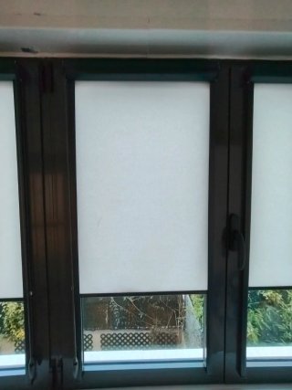Mini tende per finestre senza fori