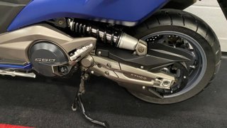 Kymco AK 550 versión 2017-2020