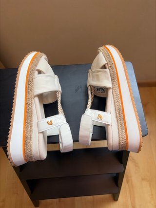 Sandalias Gioseppo Plataforma Talla 36