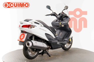 SUZUKI BURGMAN 125