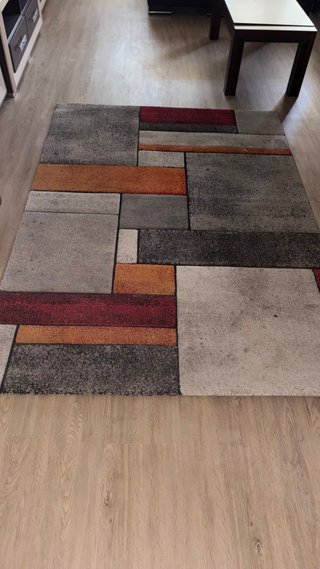 Alfombra de salón geométrica