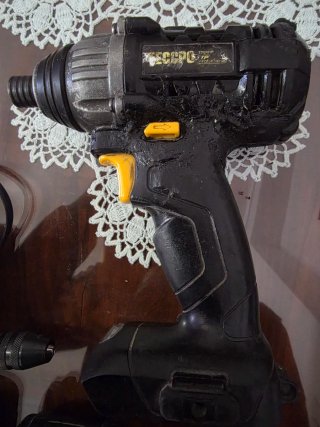 Atornillador Impacto TECCPO + Adaptadores Dewalt
