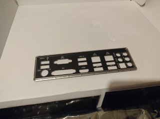 Gigabyte GA-Z97X-UD5H + i7-4770 + 8GB RAM