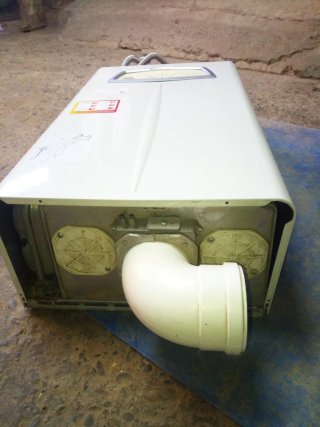 Caldera Gas Natural Plata/Blanca