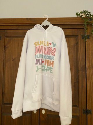 Sudadera BTS , como nueva