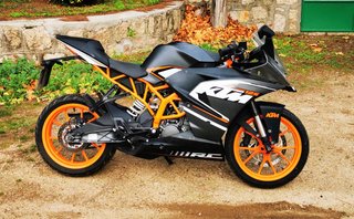 KTM RC 125 2015