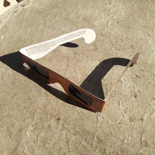 Gafas para eclipse solar
