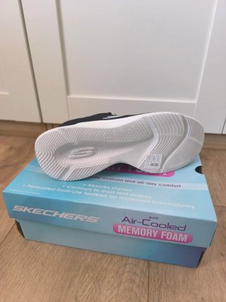 Zapatillas Skechers Air-Cooled Memory Foam 37