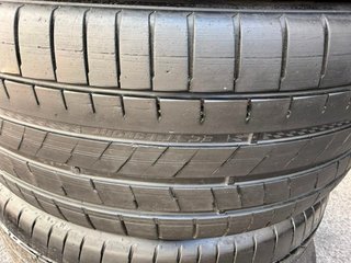 Neumáticos Kumho 245/45ZR19 102Y