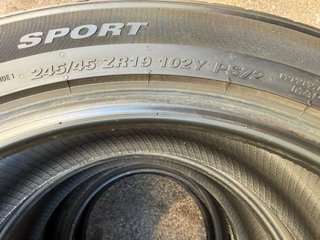 Neumáticos Kumho 245/45ZR19 102Y