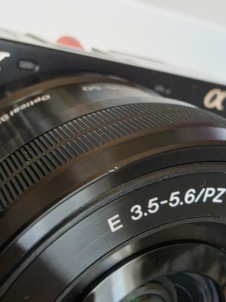 Sony Alpha a6100 + objetivo 16-50mm+regalos+garant