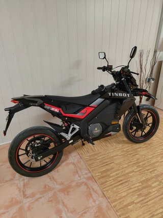 Tinbot ES1S Pro Supermotard