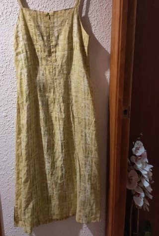 Vestido midi verde y amarillo. 100% lino.