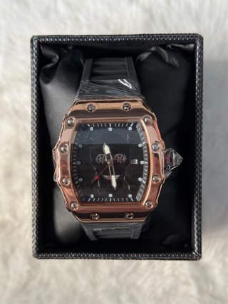Reloj Hombre Estilo RM Negro y Dorado Rosa