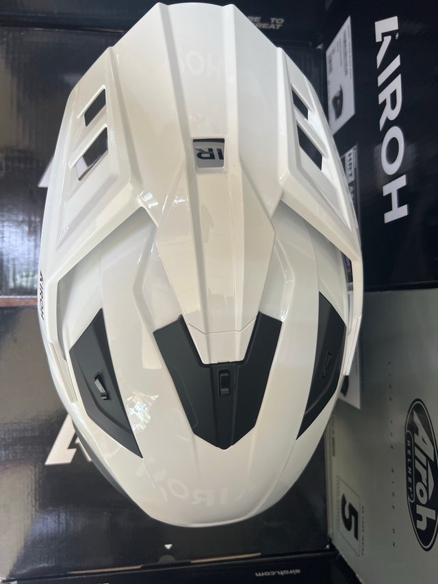 Casco Moto L trail Airoh Bandit