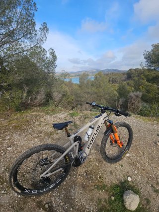Bicicleta Eléctrica MTB Enduro FOCUS sam 2