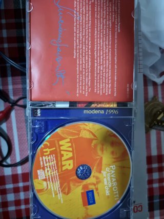 CD Pavarotti & Friends for War Child