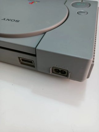 PlayStation 1 SCPH-7502 Funzionante legge tutto