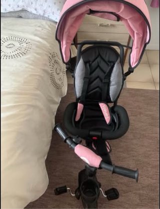 Triciclo per bambini rosa