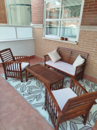 Muebles de jardín: Sofá, mesa y sillones