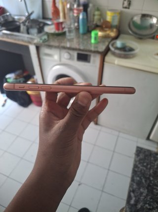 iPhone XR Coral 88%