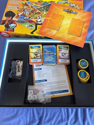 Juego de Mesa Invizimals