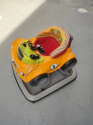 Taca-taca infantil coche