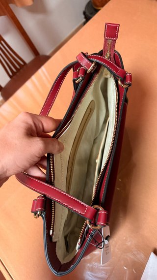 Bolso Love Moschino Rojo y Dorado