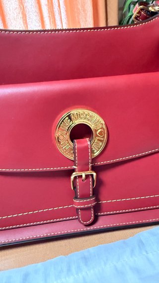 Bolso Love Moschino Rojo y Dorado