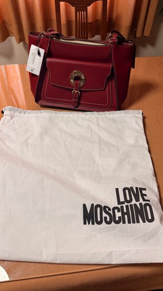 Bolso Love Moschino Rojo y Dorado