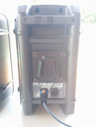 2 Altavoces DAS DS108
