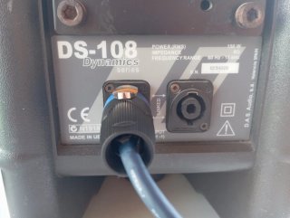 2 Altavoces DAS DS108