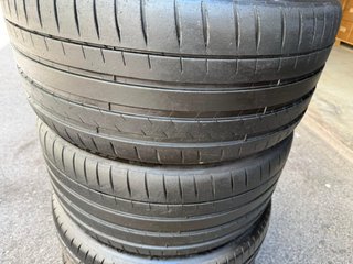 Neumáticos Michelin 265/35ZR20 99Y