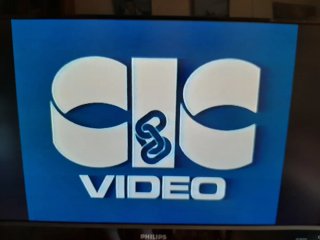 VHS Oficial y Caballero