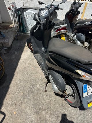 Honda Dylan 125cc Scooter Negra