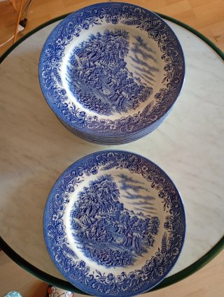 Vajilla Churchill 12 personas porcelana