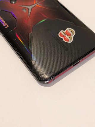Smartphone gaming Lenovo Legion Duel
