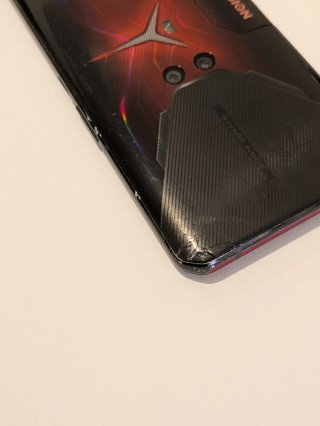 Smartphone gaming Lenovo Legion Duel