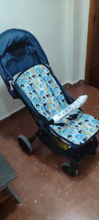 Silla de paseo ligera azul