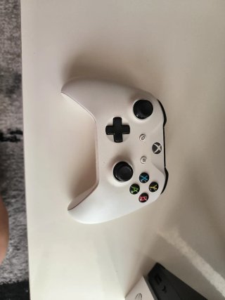 Xbox One X Bianca 1TB