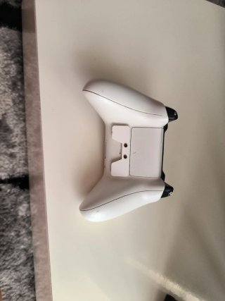 Xbox One X Bianca 1TB