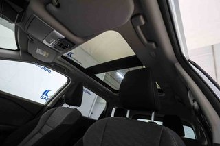 Nissan X-Trail 5pl 1.5 e-POWER 152kW 4x2 A/T N-Connecta **Techo panorámico**