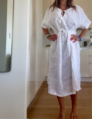 Abito in lino bianco oversize