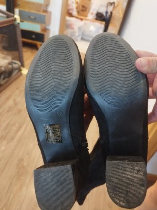 Botas altas tacón cuadrado negras