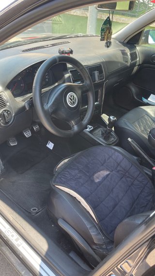 Volkswagen Golf 4