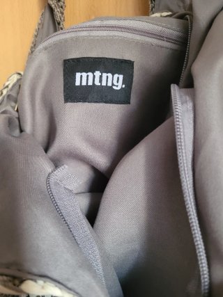 Bolso de rafia MTNG