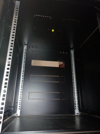 Armario para baterías instalación solar