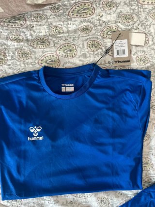 Equipación Hummel Fútbol Talla XL