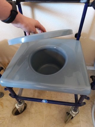 Silla de WC Vermeiren, nueva.